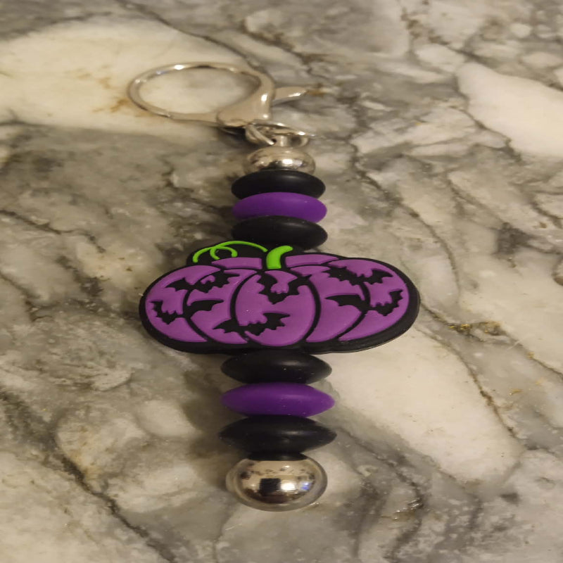 Porte-clés " citrouille violette " fait main