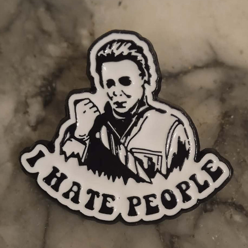 Broche I hate people