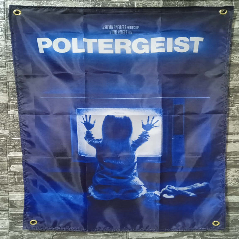 Drapeau Poltergeist