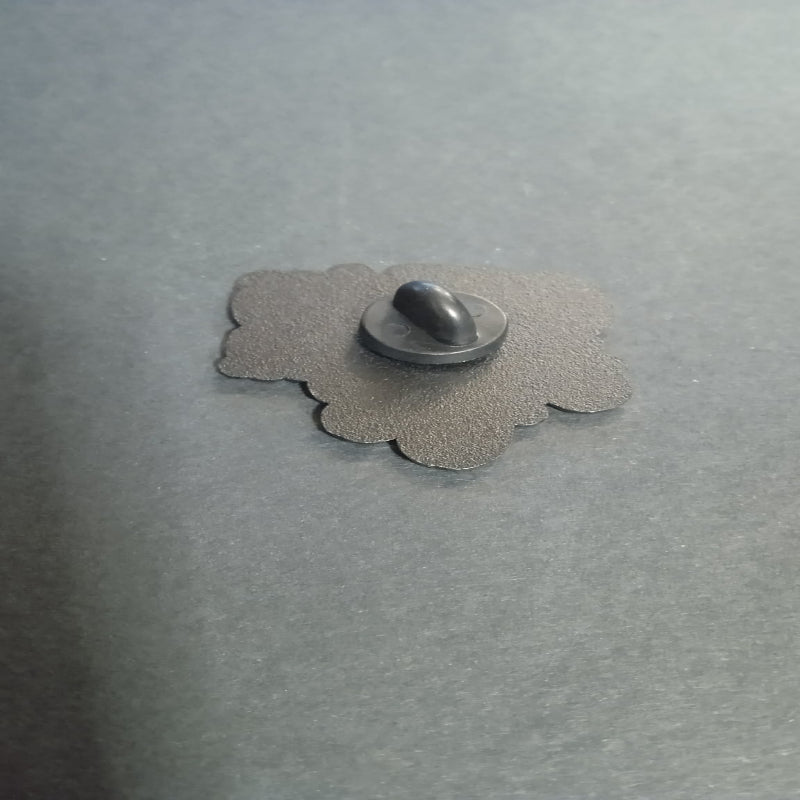 broche poupée vaudou